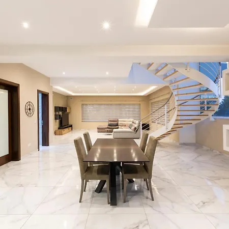 Central, Beautiful In Saint Julians With Prvt Pool By 360 Estates