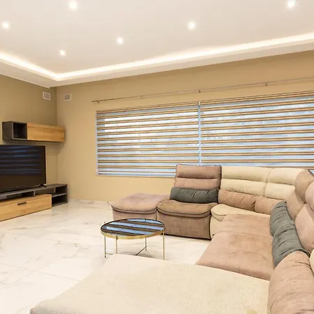 Central, Beautiful In Saint Julians With Prvt Pool By 360 Estates Saint Julian's