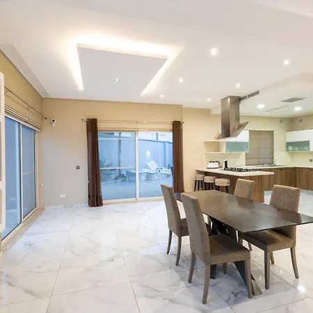 Central, Beautiful In Saint Julians With Prvt Pool By 360 Estates * Saint Julian's